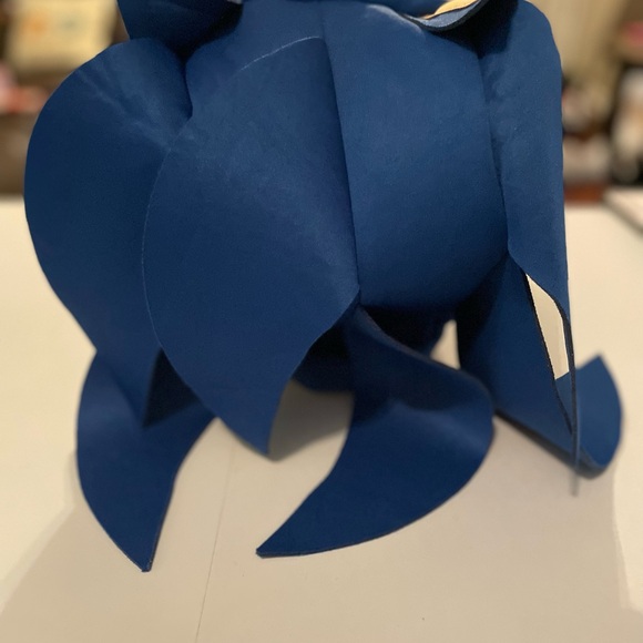 Sonic the Hedgehog  child’s medium costume - Picture 7 of 8